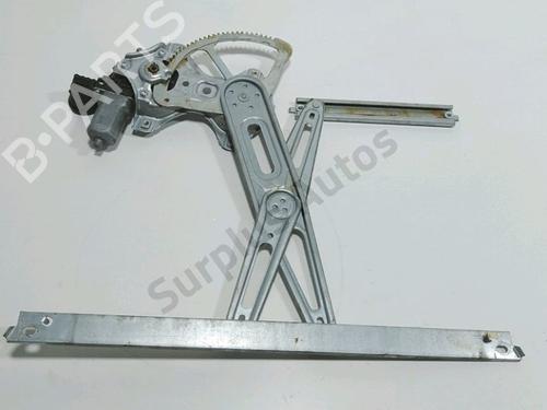 Used Front right window mechanism Front right window mechanism TOYOTA YARIS (_P13_) 1.0 (KSP130) (72 hp) 40059824 40059824