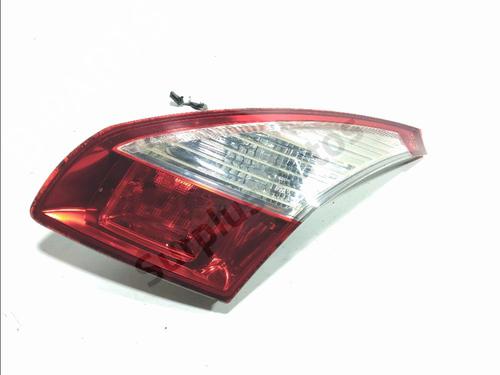 right-tailgate-light-renault-megane-iii-hatchback-bz01_-b3_-2008-32488803 main image