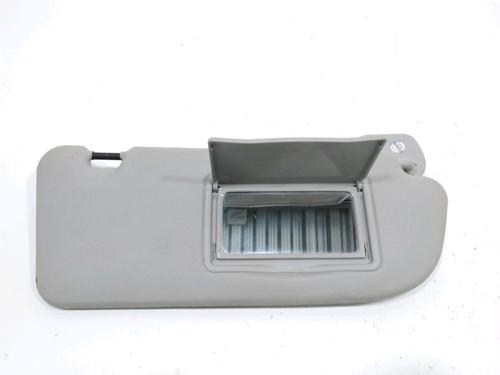 Used Right sun visor Right sun visor 31002448 31002448