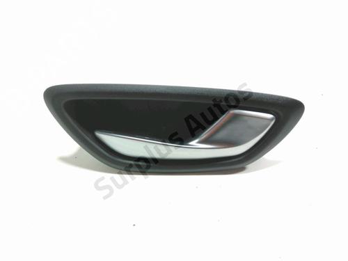 Used Front right interior door handle Front right interior door handle RENAULT MEGANE IV Hatchback (B9A/M/N_) 1.2 TCe 130 (B9MR) (130 hp) 30269308 30269308