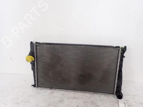 Used Water radiator Water radiator BMW 1 (E87) 118 d (122 hp) 37764286 37764286
