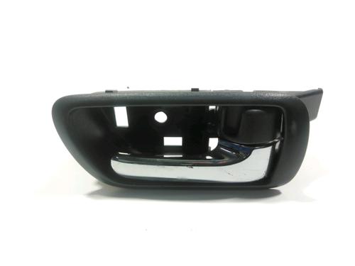 Used Front right interior door handle TOYOTA COROLLA Verso (ZER_, ZZE12_, R1_) 2.0 D-4D (CUR10_, CUR10R) (116 hp) 28242691