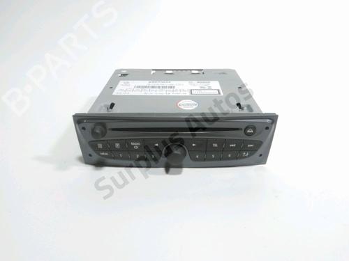 Used Radio RENAULT CLIO III (BR0/1, CR0/1) 1.5 dCi (88 hp) 28232485