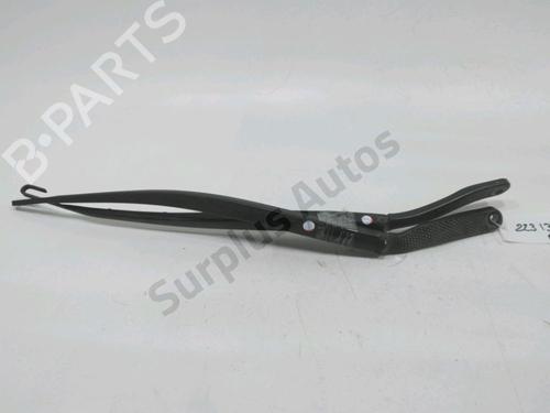 Used Front windshield wiper arm PEUGEOT 807 (EB_) 2.0 HDI (136 hp) 31007938