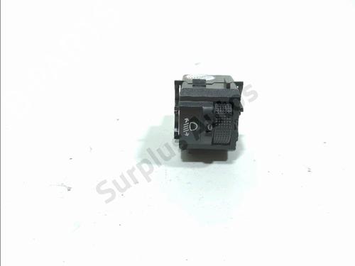 Used Headlight switch Headlight switch CITROËN C3 III (SX) 1.2 PureTech 82 (83 hp) 30654581 30654581