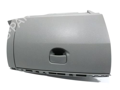 Used Glove box RENAULT CLIO III (BR0/1, CR0/1) 1.5 dCi (BR17, CR17) (86 hp) 28231405