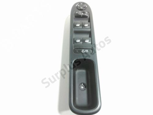 Used Left front window switch Left front window switch CITROËN C3 Picasso (SH_) 1.2 THP 110 (SHHNZ6) (110 hp) 33261979 33261979