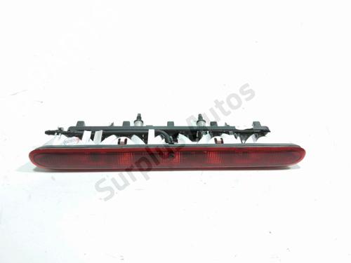 Troisième feu stop Troisième feu stop PEUGEOT 206+ (2L_, 2M_) 1.4 HDi eco 70 (68 hp) 33950048 33950048