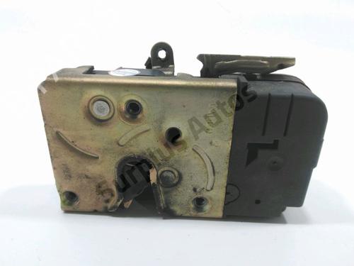 Used Front left lock CITROËN XSARA (N1) 2.0 HDi 90 (90 hp) 31868325