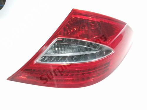 Used Right taillight MERCEDES-BENZ CLS (C219) CLS 320 CDI (219.322) (224 hp) 31987276