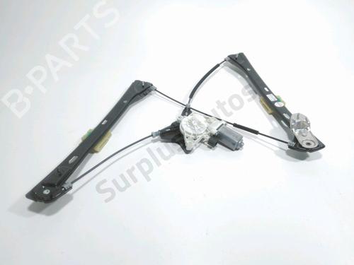 rudehejsemekanisme-hjre-foran-vw-passat-b8-variant-3g5-cb5-2014-37773778 main image