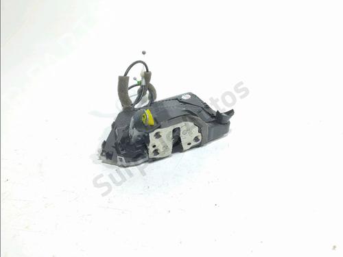 front-left-lock-toyota-yaris-_p21_-_pa1_-_ph1_-2020-40060116 main image