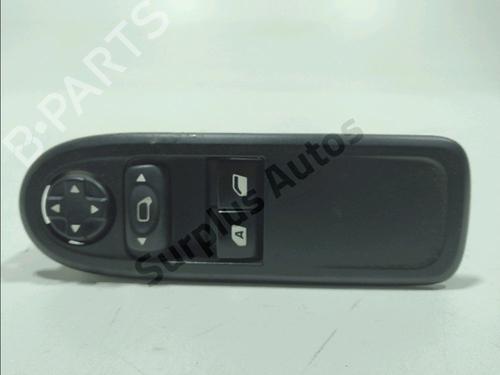 Used Left front window switch Left front window switch CITROËN C3 II (SC_) 1.2 VTi 82 (82 hp) 36464990 36464990