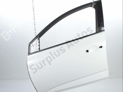 Used Left front door RENAULT MEGANE IV Hatchback (B9A/M/N_) 1.5 dCi 90 (B9A1) (90 hp) 30958229