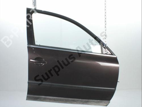 Used Right front door Right front door 37775516 37775516