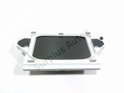 Used Instrument cluster DS DS 3 / DS 3 CROSSBACK (UR_, UC_, UJ_) 1.5 BlueHDi 130 (UCYHZR) (130 hp) 28230596