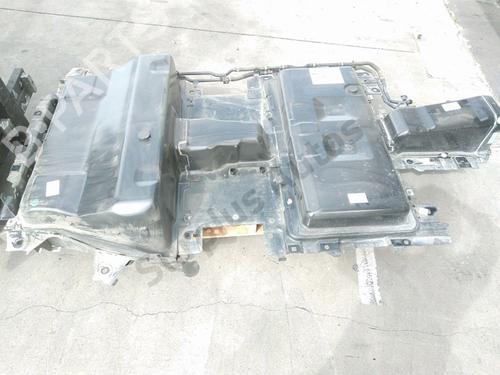 Used Battery PEUGEOT 2008 II (UD_, US_, UY_, UJ_, UR_, UC_) e-2008 (UKZKXZ) (136 hp) 29230680