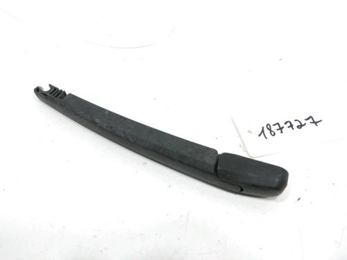 Used Rear windshield wiper arm Rear windshield wiper arm 37789560 37789560