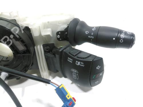 Steering wheel controls RENAULT MEGANE CC (EZ0/1_) 1.9 dCi (EZ0J, EZ1S) | BP28227037E15