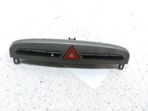 Used Warning switch Warning switch 31180674 31180674