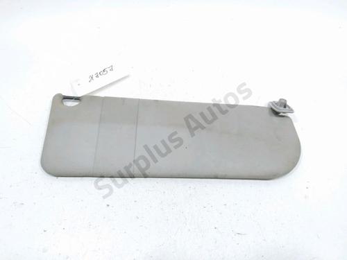 Used Right sun visor Right sun visor 31002821 31002821