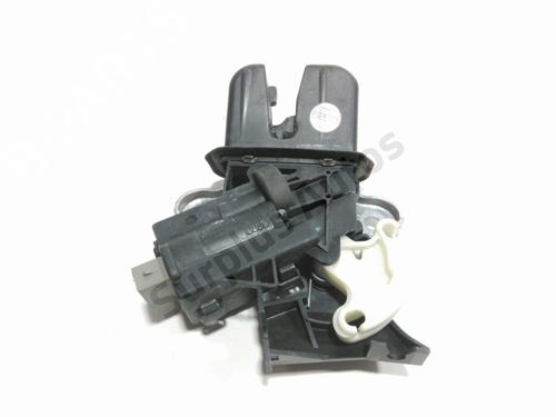 Tailgate lock VW PASSAT B7 (362) 1.6 TDI | BP38035617C101 - Image 3