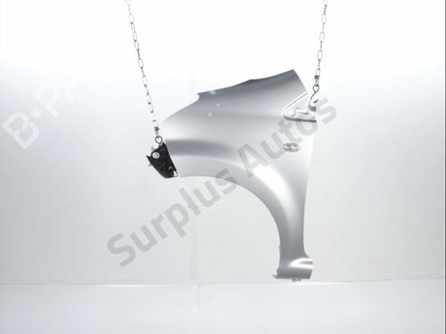 Used Left front fenders TOYOTA AYGO (_B1_) 1.0 (KGB10_, KGB10R) (68 hp) 28528847