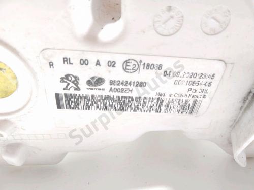 Right daytime light PEUGEOT 208 II (UB_, UP_, UW_, UJ_) e-208 | BP29112062C103