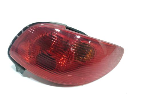 Used Right taillight PEUGEOT 206 CC (2D) 1.6 16V (2DNFUF, 2DNFUR) (109 hp) 31006127