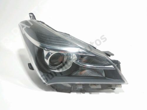 Højre forlygte TOYOTA YARIS (_P13_) 1.5 Hybrid (NHP130_, NHP130) (101 hp) 31005069