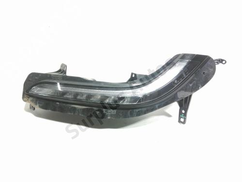 Used Left daytime light Left daytime light 38588418 38588418