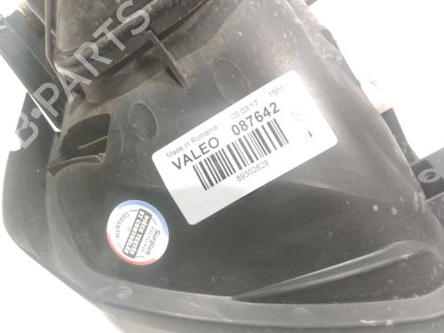 Right headlight VW POLO (6N2) 1.4 | BP28266164C29 