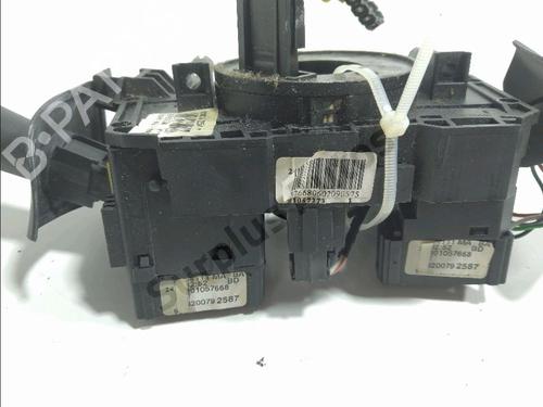 Steering wheel controls DACIA DUSTER (HS_) 1.5 dCi (HSMC) | BP33034260E15 - Image 3