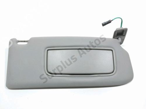 Used Right sun visor Right sun visor 37784782 37784782