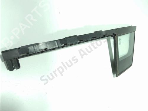 front-right-quarter-glass-renault-captur-i-j5_-h5_-2013-33568937 main image