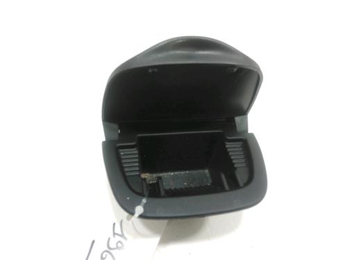 Cinzeiro PEUGEOT 206 Hatchback (2A/C) 2.0 HDI 90 (90 hp) 30992155