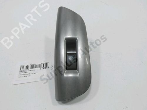 Interrupteur de vitre avant droite HYUNDAI COUPE II (GK) 2.7 V6 (167 hp) 30994440