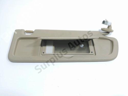 Used Right sun visor Right sun visor 28262637 28262637