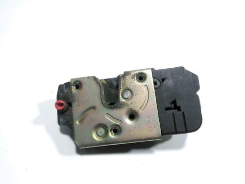 Højre bagtil lås PEUGEOT 206 Hatchback (2A/C) 1.4 HDi eco 70 (68 hp) 28254455