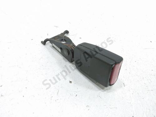 Used Seat buckle RENAULT MEGANE II (BM0/1_, CM0/1_) 1.9 dCi (131 hp) 30992453