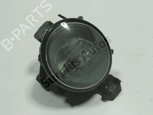 Used Right front fog light Right front fog light 39089576 39089576