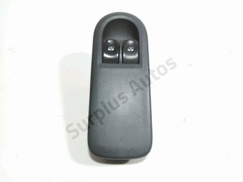 Used Left front window switch RENAULT CLIO III Grandtour (KR0/1_) 1.5 dCi (88 hp) 30584854