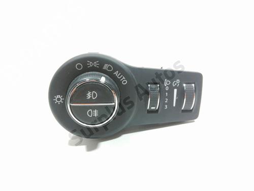 Used Headlight switch Headlight switch FIAT 500X (334_) 1.3 (334.AXR11) (150 hp) 28228567 28228567
