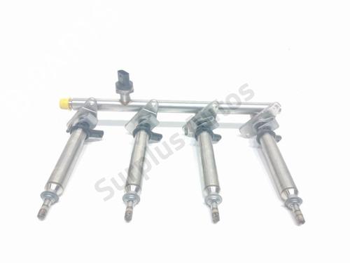 Used Injection rail MERCEDES-BENZ A-CLASS (W176) A 200 (176.043) (156 hp) 32402029