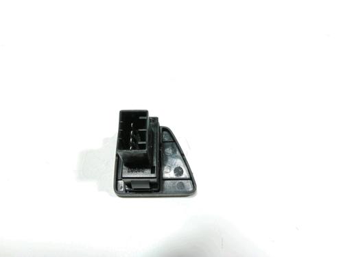 Right front window switch FIAT 500 (312_) 1.3 D Multijet (312AXB1A) | BP28238518I26 - Image 2