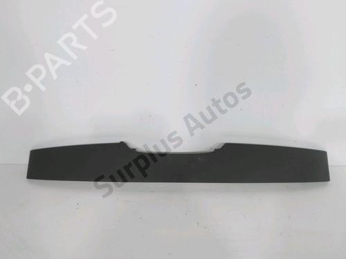 Used Rear spoiler Rear spoiler 31798499 31798499