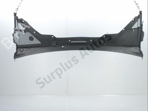 Grelha curcuvan JAGUAR XE (X760) 2.0 D (180 hp) 31350641