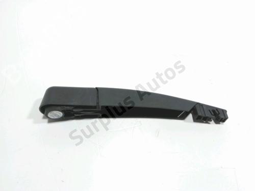 rear-windshield-wiper-arm-renault-megane-iv-hatchback-b9amn_-2015-31750708 main image
