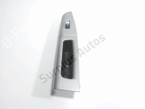 Used Right front window switch HYUNDAI GETZ (TB) 1.5 CRDi (88 hp) 28238896
