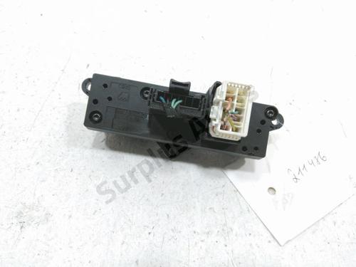 Warning switch ALFA ROMEO 159 (939_) 1.9 JTDM 8V (939AXE1B) | BP30990171I22 - Image 2